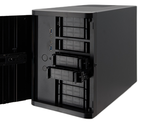 Small Silent NAS with 8 Drive Bays features